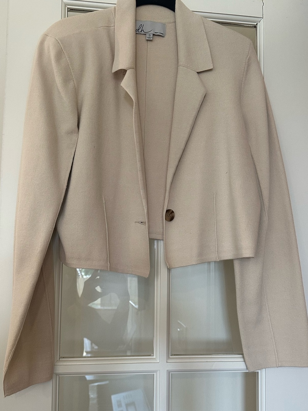 dh NEW YORK Cropped Cream Blazer Jacket